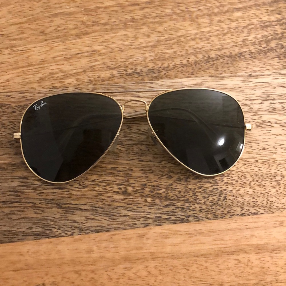 Ray ban aviator sunglasses